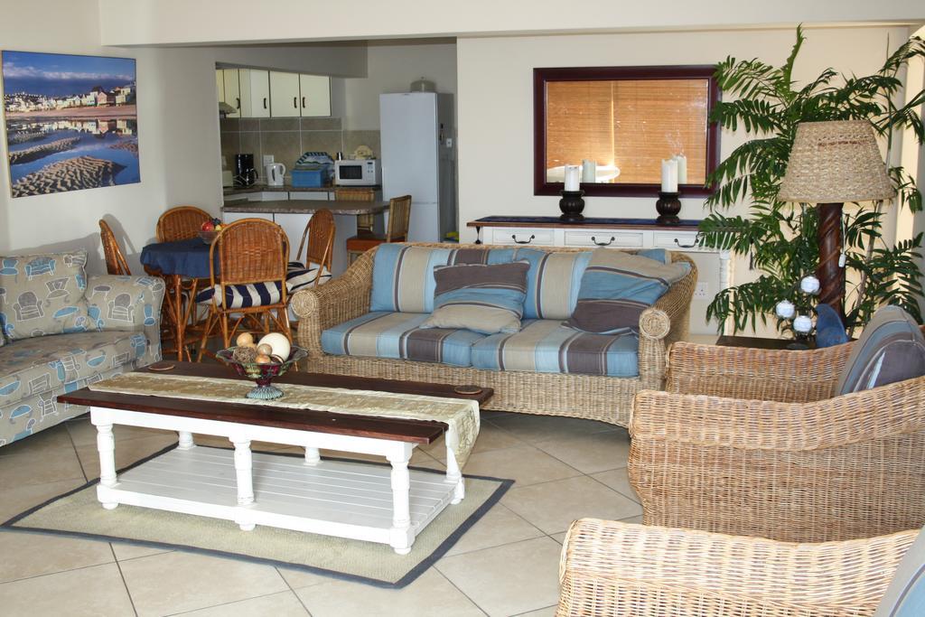 Beachcastle Stilbaai Exterior photo
